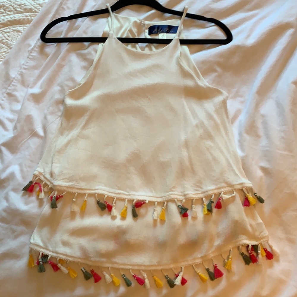 Boutique White fringe top